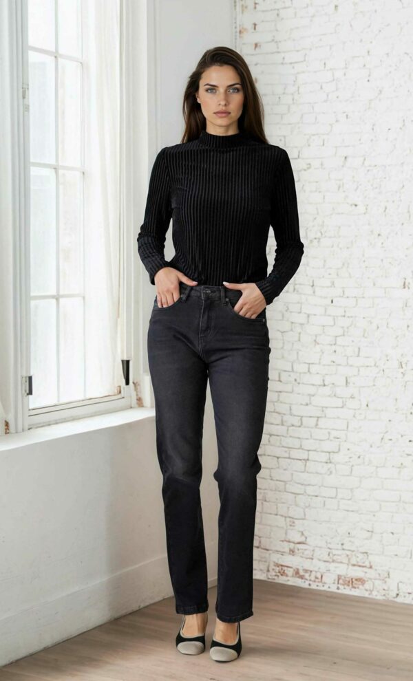 Dan Black Solar Eclipse