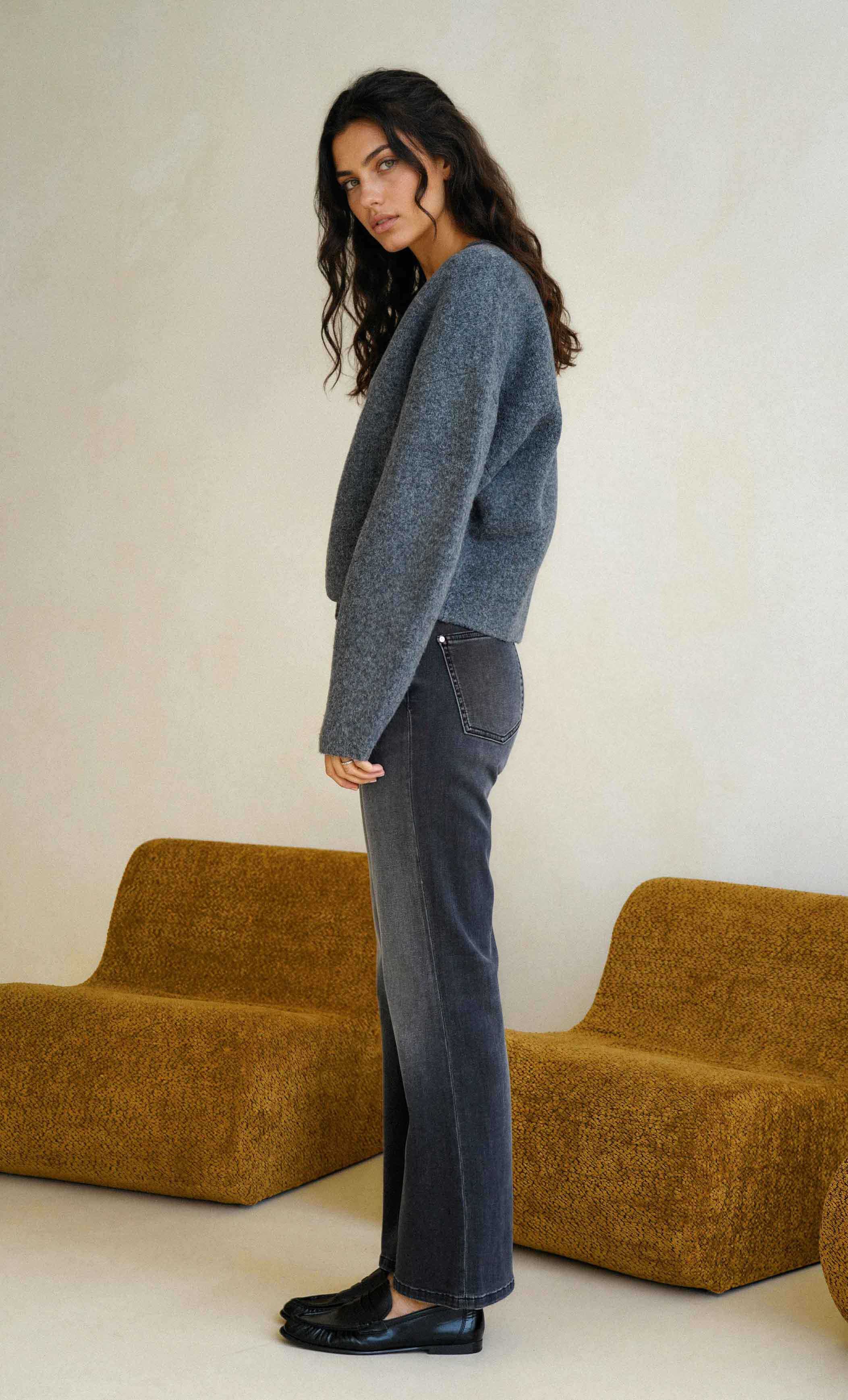 PABLO BLACK CASHMERE GREY MATTER (4)
